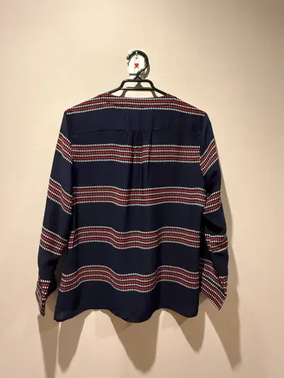 Blusa Banana Republic - miniatura 2