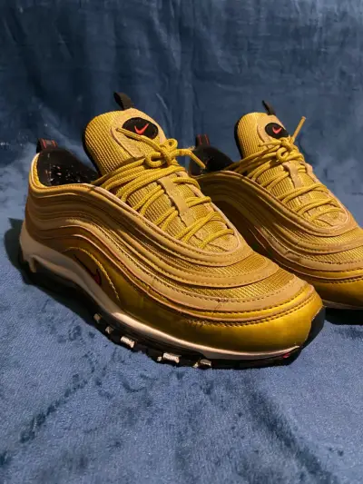 Zapatillas deportivas doradas Nike Air Max 97 - miniatura 2