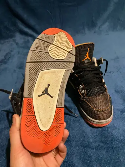 Zapatillas Jordan Retro4 - miniatura 4