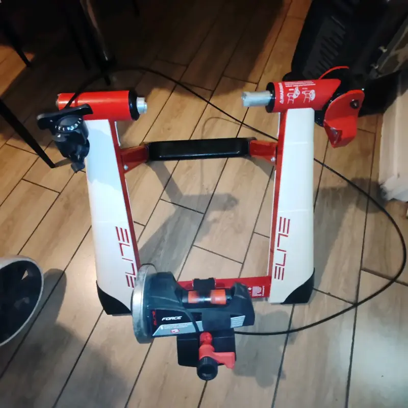 Rodillo de entrenamiento Elite Force para bicicleta - 2