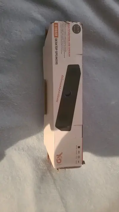 Parlante USB de escritorio E-1002D - miniatura 1