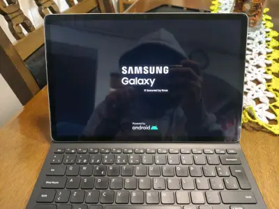 Tablet Samsung Galaxy Tab s7FE con lápiz - miniatura 4