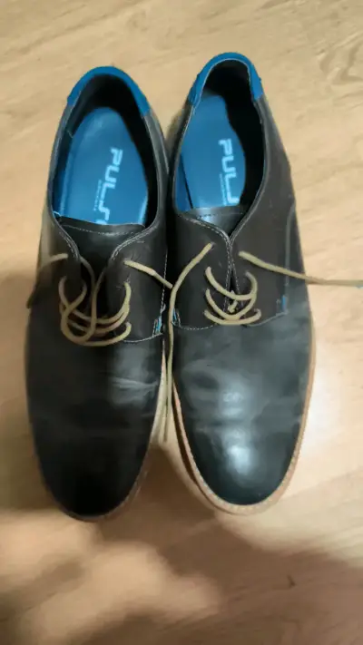 Zapatos de cuero negro marca PULSO guante - miniatura 1