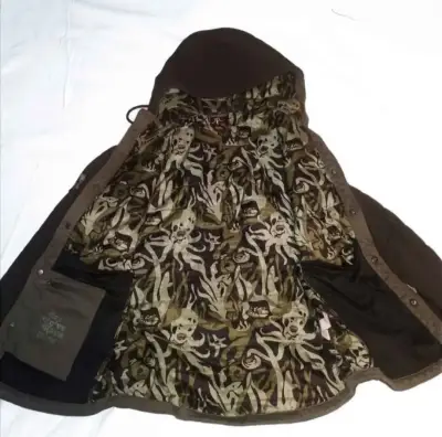 Chaqueta con capucha y forro estampado - miniatura 1