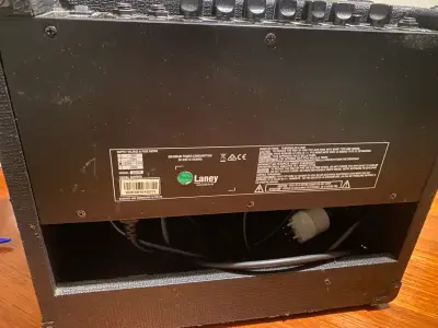 Amplificador Laney LG20R para guitarra eléctrica - miniatura 3