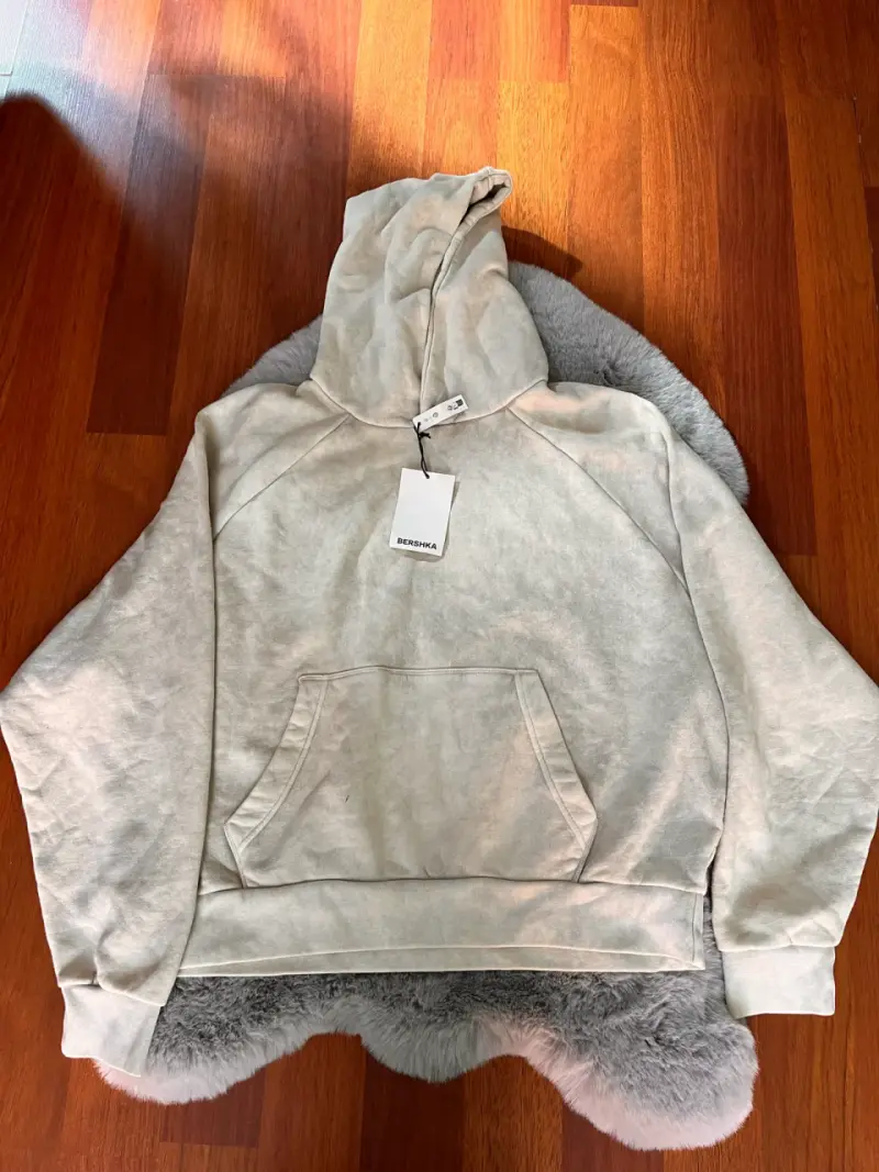 Sweater Bershka talla M - 3