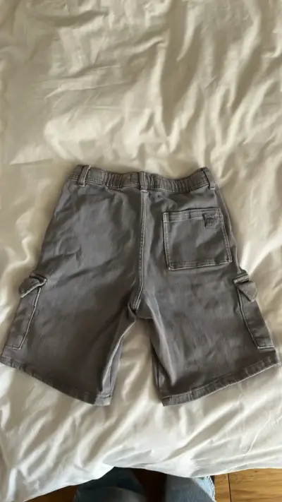 Shorts cargo grises MNG para niño - miniatura 2