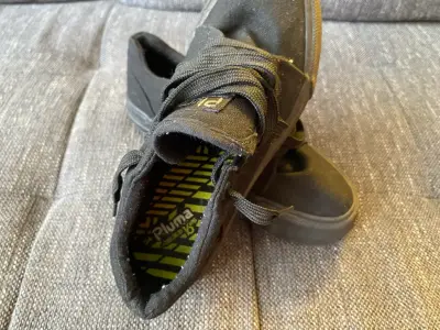 Zapatillas negras de lona unisex - miniatura 2