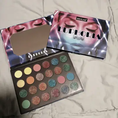 Remate de maquillaje - miniatura 1
