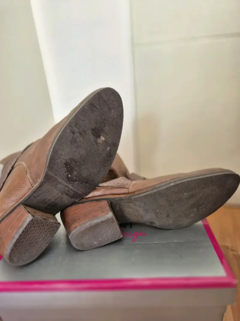 Botines de cuero marrón con hebilla - 3
