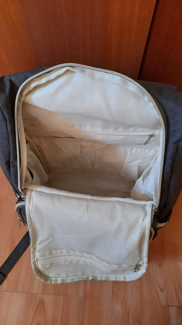 Mochila Bebesit gris para pañales - 2