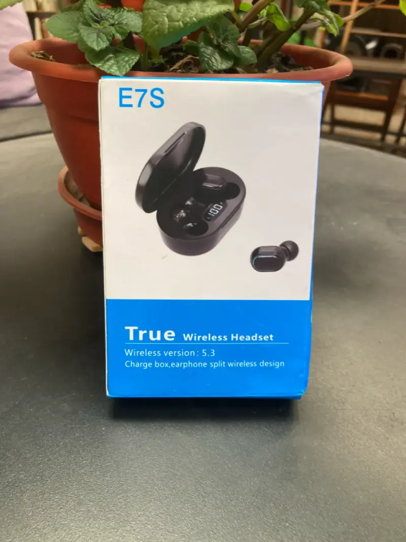 Auriculares inalámbricos con estuche de carga - 3