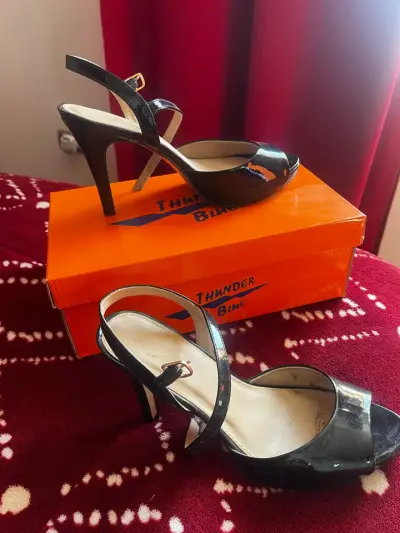 Tacones negros Gacel elegantes - miniatura 1