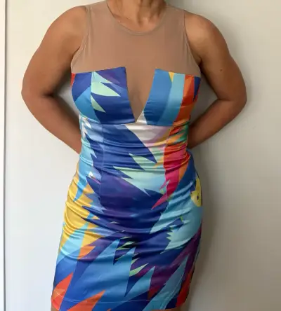 Vestido sin mangas con estampado colorido - miniatura 4