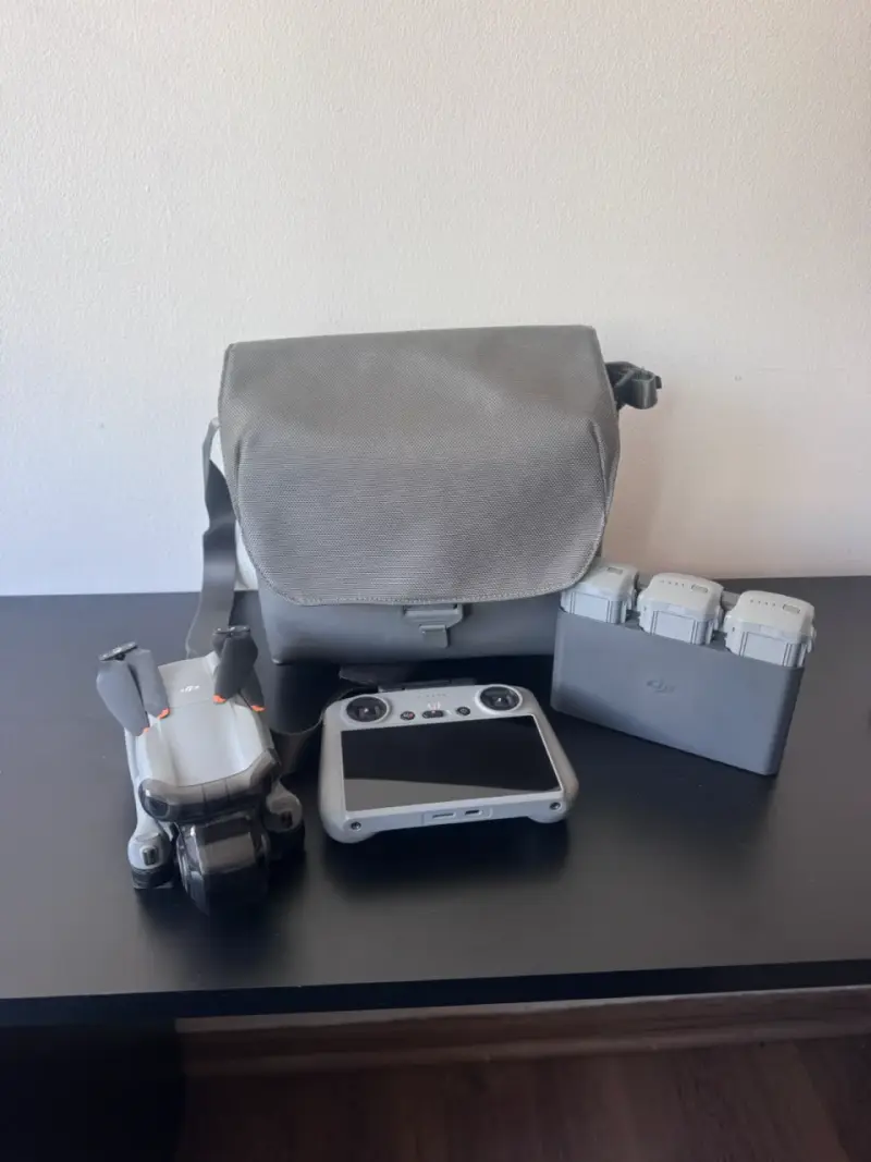Drone DJI AIR 3 fly more combo - 1