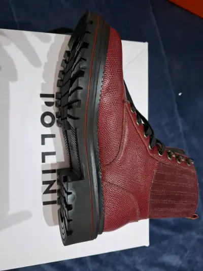 Botas rojas de cuero con cordones - miniatura 6