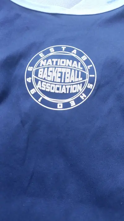 Polera deportiva NBA azul sin mangas - miniatura 2