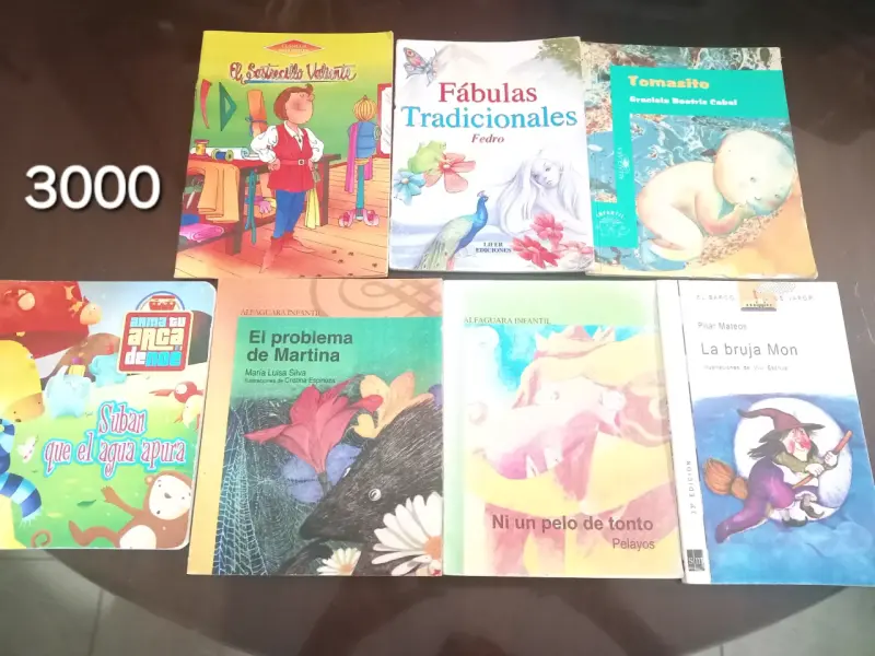 Libros infantiles y juveniles variados - 2
