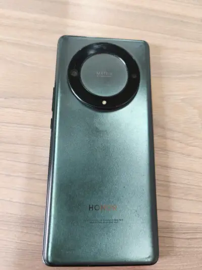 Honor Magic 5lite - miniatura 1