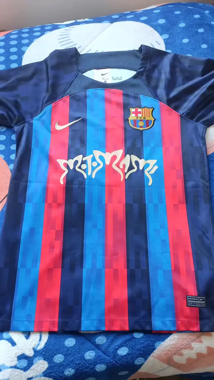 Camiseta Nike FC Barcelona oficial azul y roja - 1