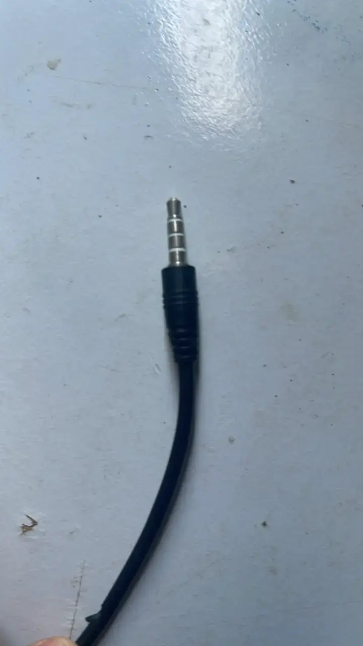 Auriculares con cable negros de alta calidad - 3