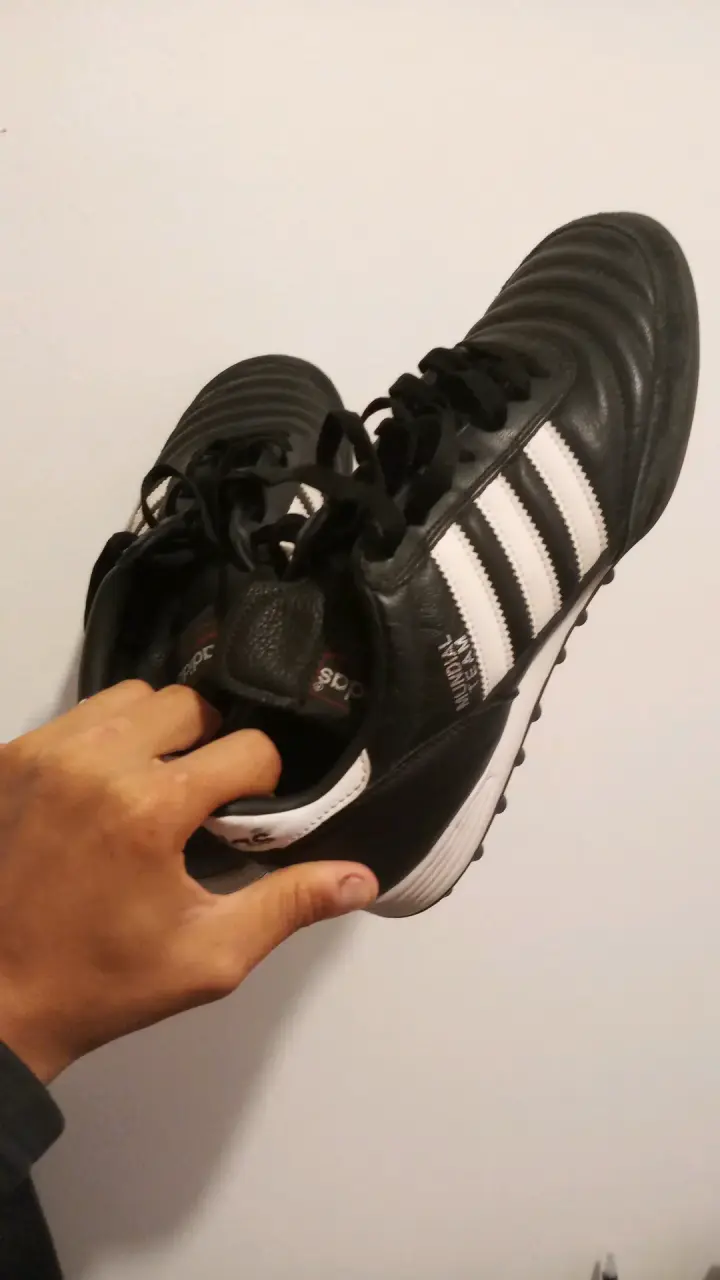 Zapatillas Adidas Mundial Team fútbol talla 40.5 - 3