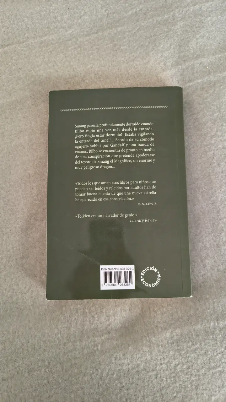 Libro El Hobbit de J.R.R. Tolkien - 2
