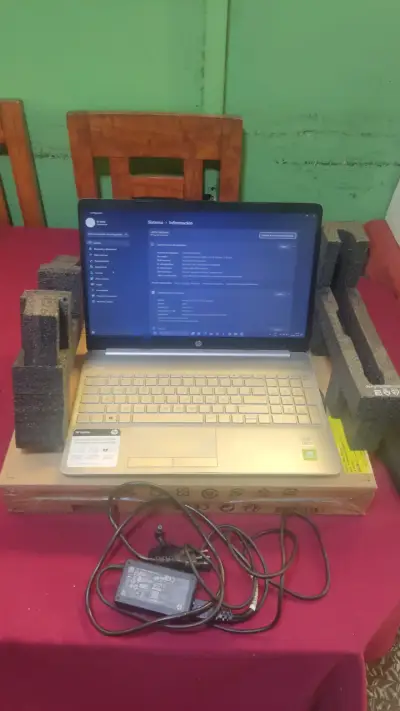 Laptop HP 15.6'' Intel Core i7 - miniatura 1