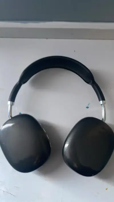 Auriculares inalámbricos negros con control - miniatura 4
