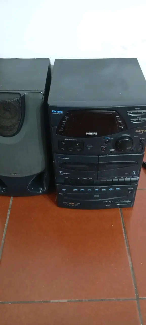 Sistema de sonido Philips FW360C con karaoke