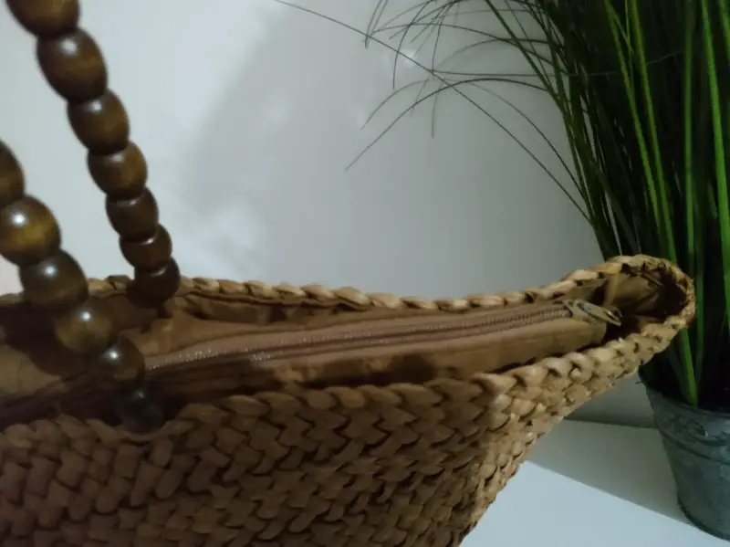 Bolso de mimbre con asas de madera - 4