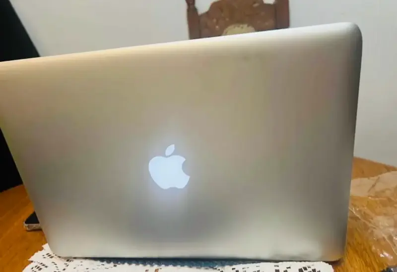 MacBook Pro  Apple en buen estado - 1