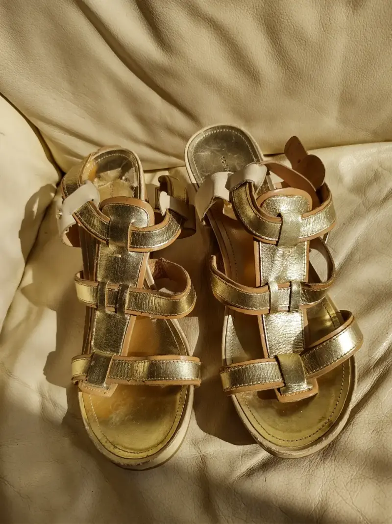 Sandalias tommy hilfiger doradas de cuero talla.39 - 1