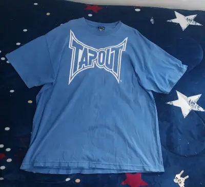 Polera 2XL Tapout - Con Detalles - miniatura 1