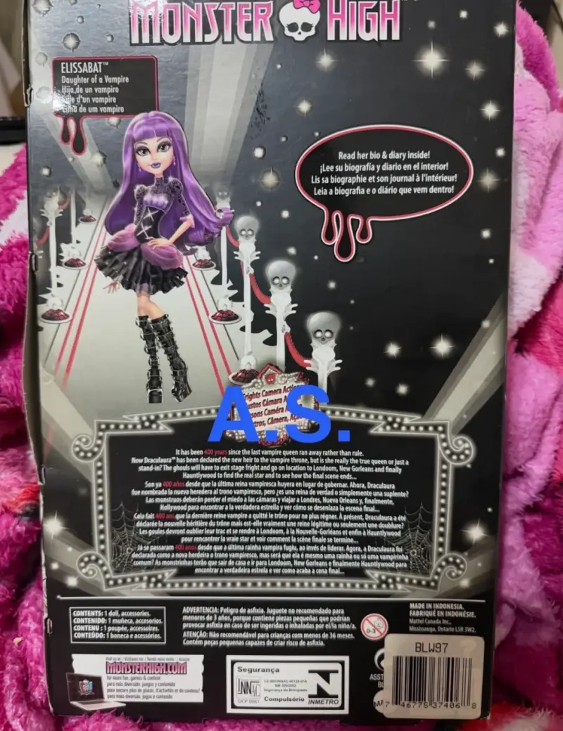Muñeca Monster High Elissabat Hauntlywood - 2