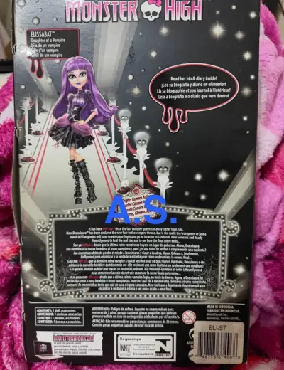 Muñeca Monster High Elissabat Hauntlywood - miniatura 2