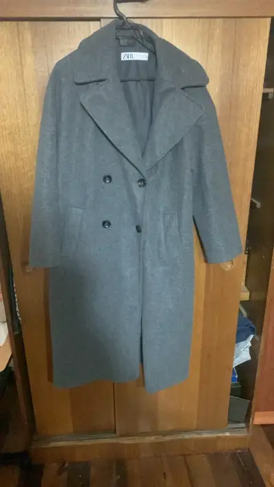 Abrigo gris Zara de lana para mujer - miniatura 1