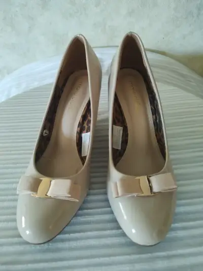 Zapatos de tacón beige con lazo Marie Claire T.37 - miniatura 3