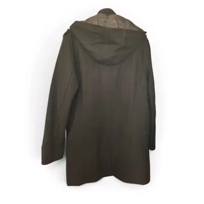 Abrigo negro con capucha para hombre - miniatura 3