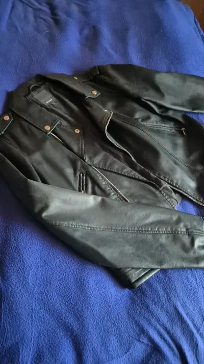 Chaqueta de cuero negra estilo biker Studio F - miniatura 3