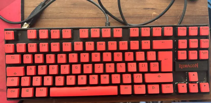 Teclado mecánico Redragon Kumara Custom
