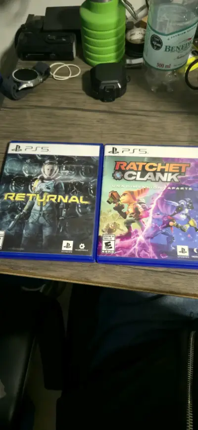 Juegos PS5: Returnal y Ratchet & Clank - miniatura 1