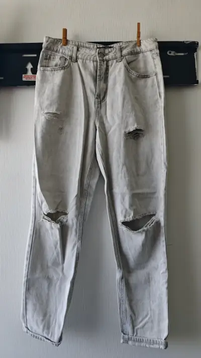 Jeans rotos FOSTER talla 38 - miniatura 1