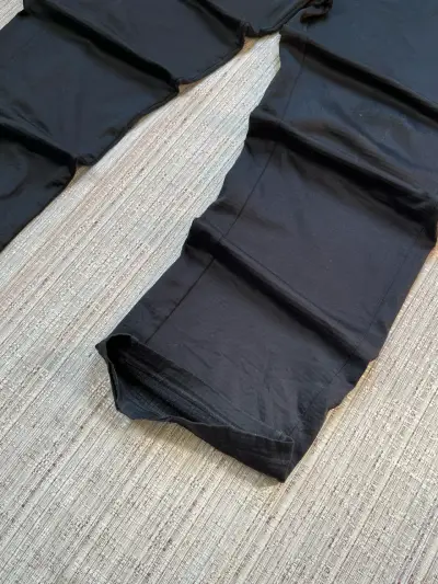 Pantalones deportivos Under Armour negros - miniatura 3
