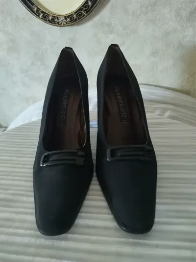 Zapatos de tacón negro Alberto Gozzi T.39 - miniatura 1