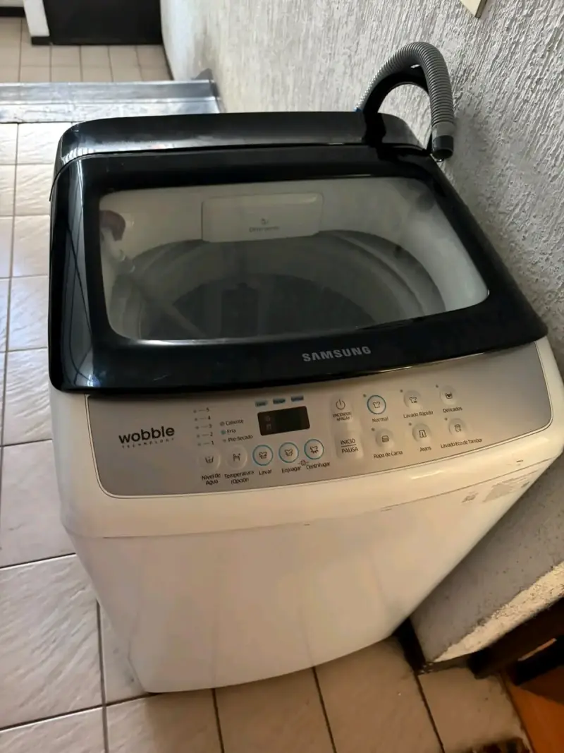 Lavadora Samsung Wobble 9kg en buen estado - 2
