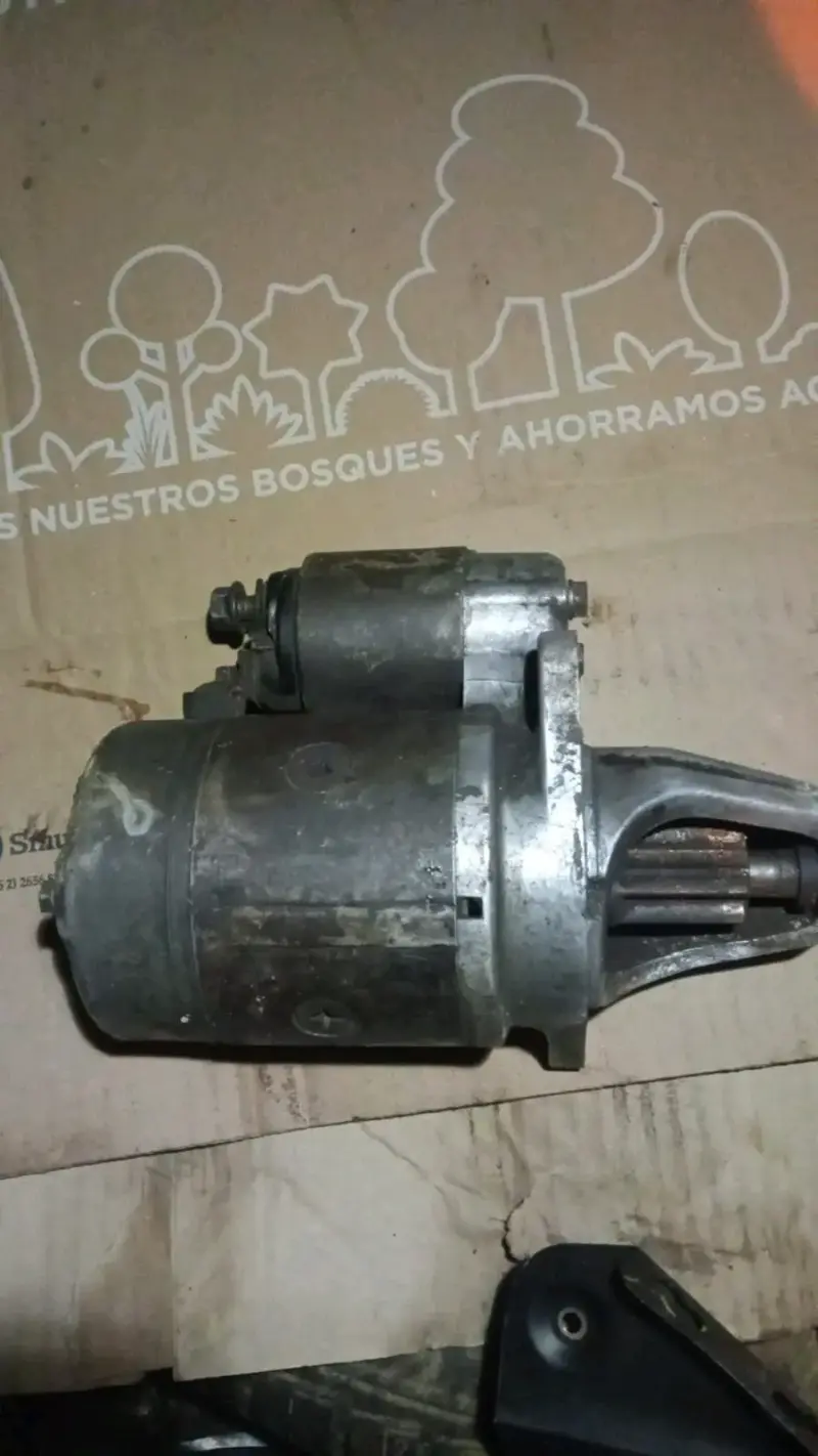 Motor de arranque para auto usado - 1
