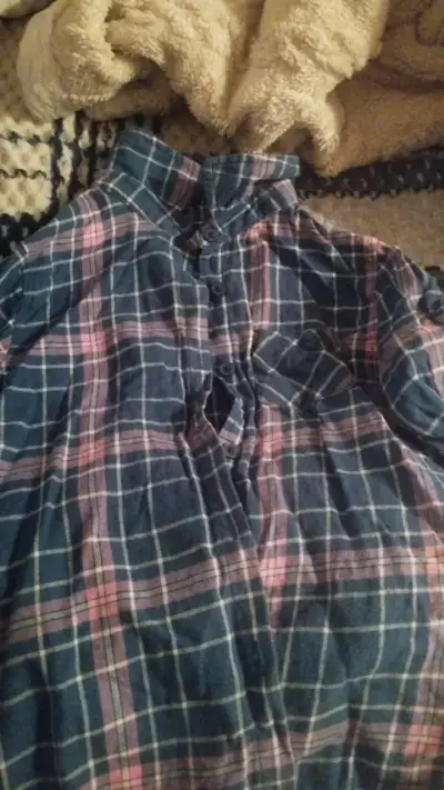 Camisa de franela a cuadros azul y rosa - miniatura 1