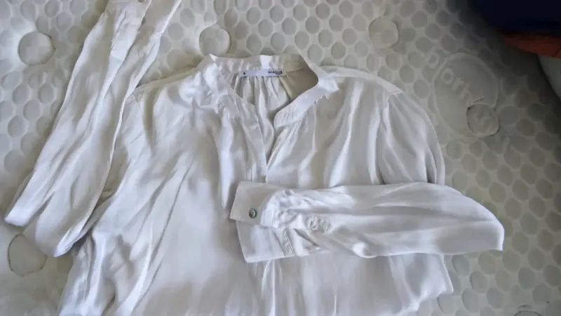 Blusa blanca de mujer marca Marquis - 4
