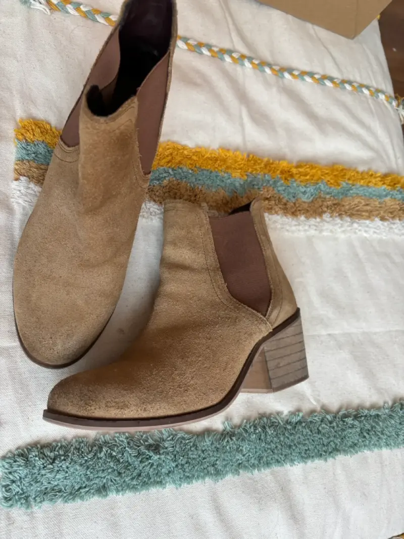 Botines de gamuza marrón con tacón 100% cuero - 2